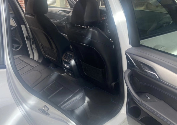 BMW X3 cena 136000 przebieg: 156000, rok produkcji 2018 z Pabianice małe 407